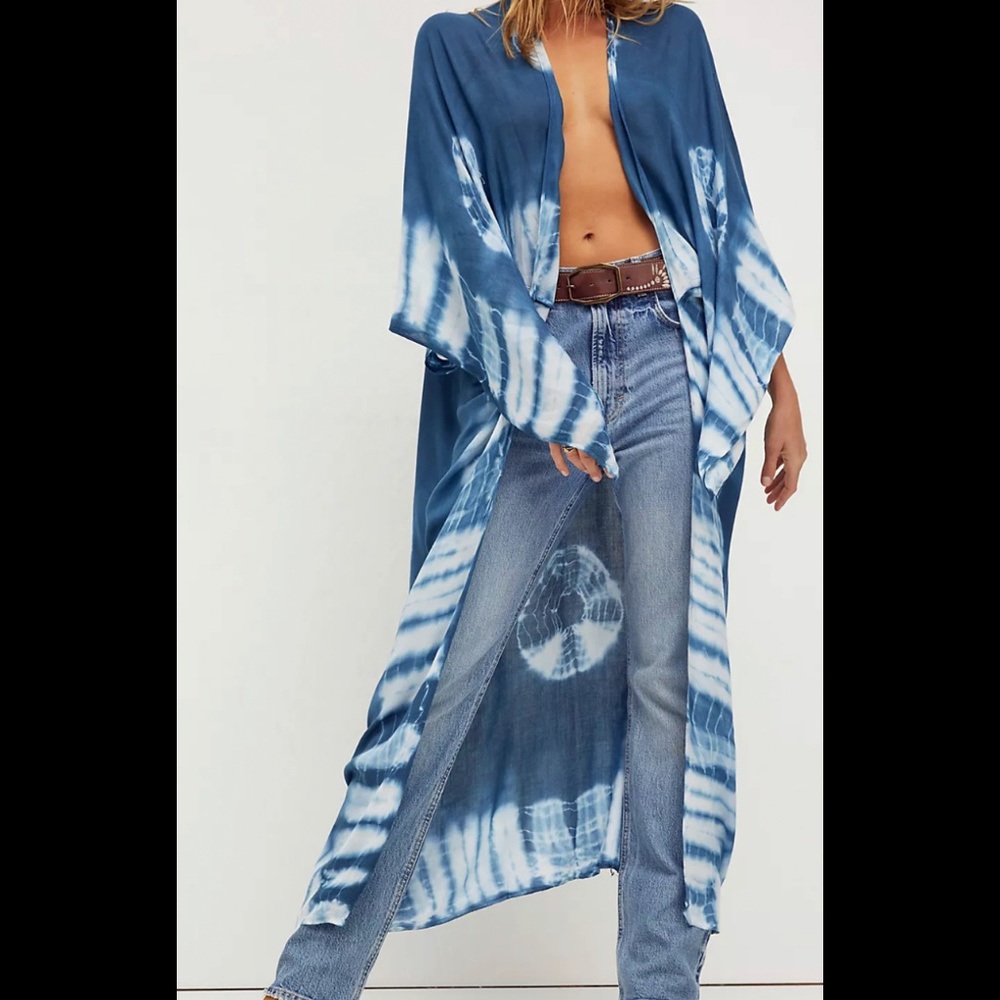 Free People Spellbound Toe Dye Kimono - Ocean